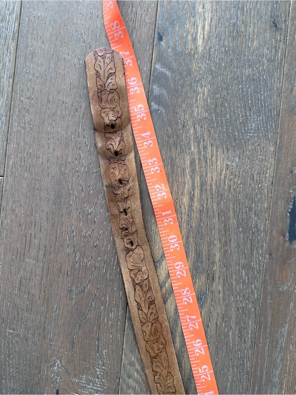 VINTAGE TOOLED LEATHER BELT SNAP STRAP